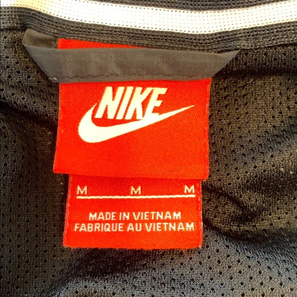 Nike Windrunner Jacket M - Picture 3 of 3